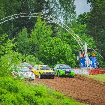 Laikapstākļu prognožu dēļ mainās Smiltenes “Tepera” autokrosa sacensību programma